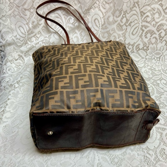 Vintage Fendi Zucca Brown Canvas Tote Hand Bag 14in x 13in x 4in - Picture 7 of 13
